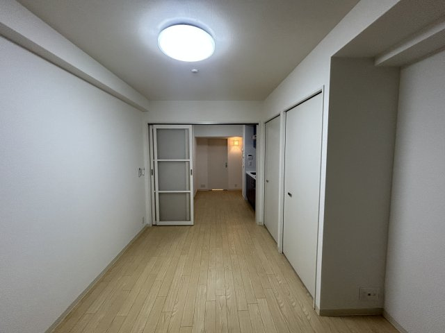 オーキッドレジデンス神戸三宮の寝室