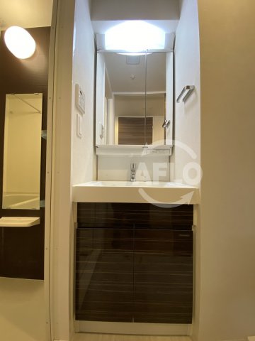 ディクス梅田東レジデンスの洗面所|ディクス梅田東レジデンス　独立洗面化粧台