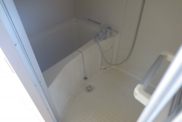 ウェーブ元町の浴室