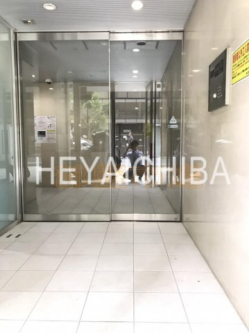 グランフォース秋葉原のエントランス