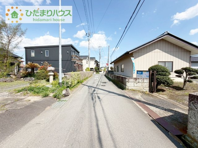 【前面道路含む現地写真】 | 桜川市岩瀬　中古戸建