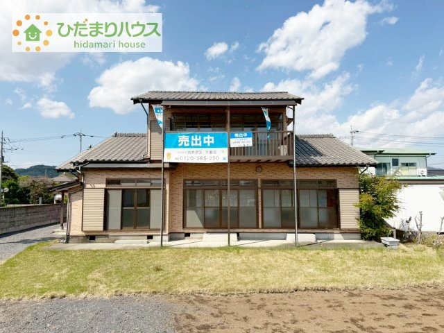 【外観】 | 桜川市岩瀬　中古戸建 | 近隣の物件もまとめてご案内できます(*^^)
お気軽にお問い合わせください♪