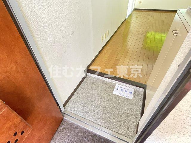パークアベニューエス・ティーンの玄関|※別部屋写真
