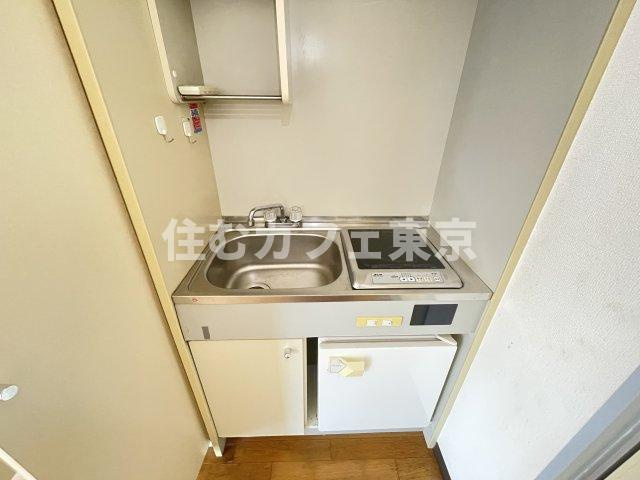 パークアベニューエス・ティーンのキッチン|コンパクトなキッチンです※別部屋写真