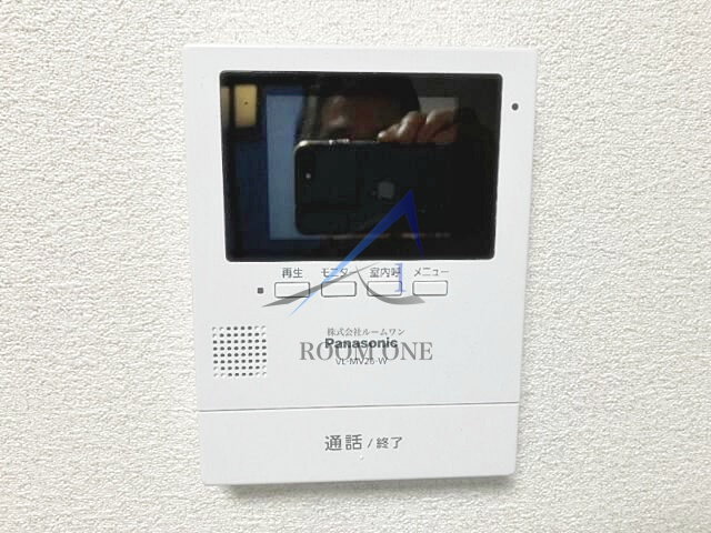 ホワイトウイングのセキュリティ|モニター付きインターホンです。