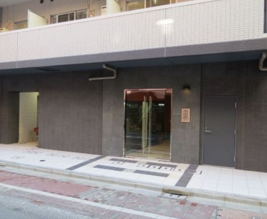 グランドルチェ東日本橋のエントランス