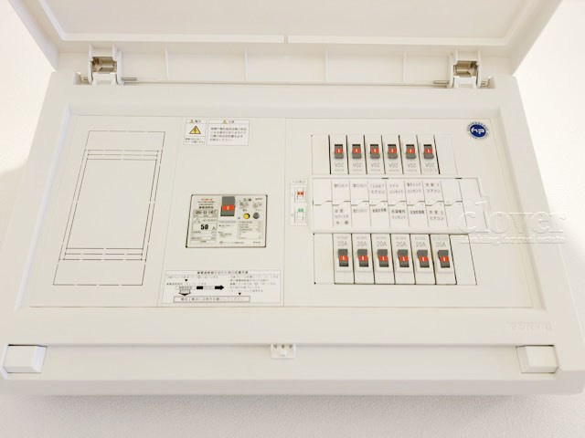 【発電・温水設備】 | 古河ガーデン・マンション | 分電盤