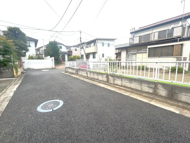 練馬区大泉学園町７丁目　土地　西武池袋線　大泉学園の前面道路含む現地写真