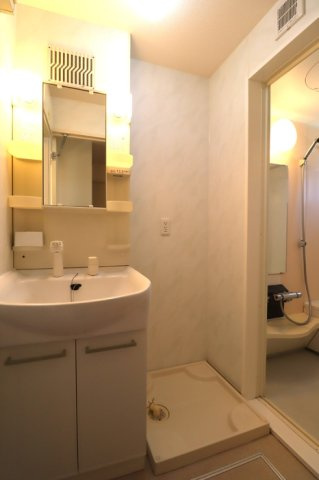 The 石神井公園館の洗面所