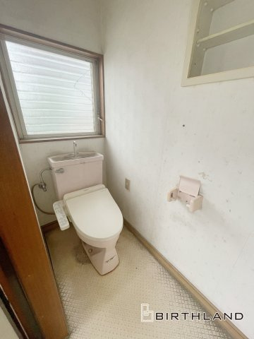 中古戸建・中古住宅　桐生市相生町2丁目　相生小学校・相生中学校のトイレ|１階トイレになります。