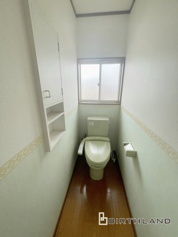 中古戸建・中古住宅　桐生市相生町2丁目　相生小学校・相生中学校のトイレ|2階トイレ。複数トイレがあると便利です。