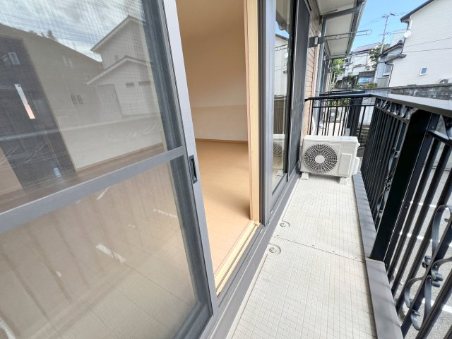 セジュール堂林 A棟のバルコニー