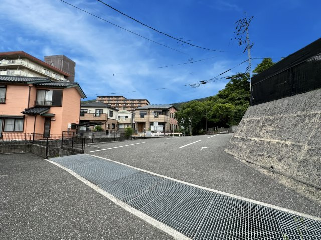 セジュール堂林 A棟の駐車場