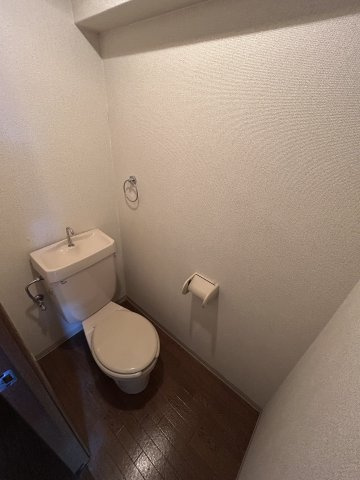 【トイレ】