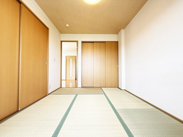 山陽ハイツの和室