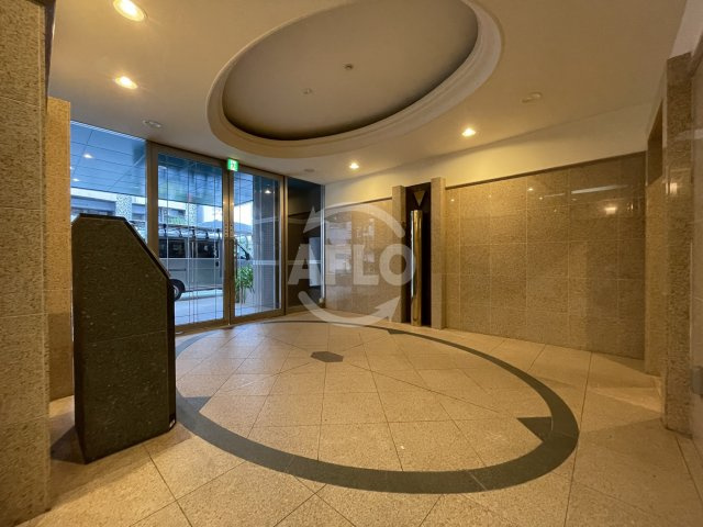 ソルレヴェンテ梅田のロビー|ソルレヴェンテ梅田　ロビー