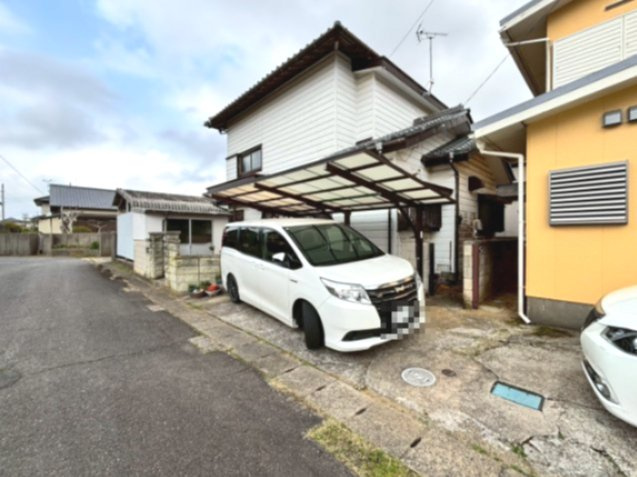神栖市土合南　中古戸建の駐車場
