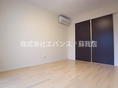 【寝室】 | プラーナ蘇我 | ゆとりの広さです