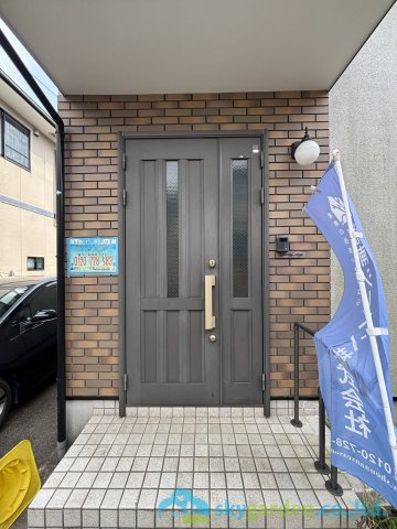秦野市西大竹　中古戸建の玄関