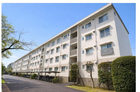 検見川ハイツ4号棟