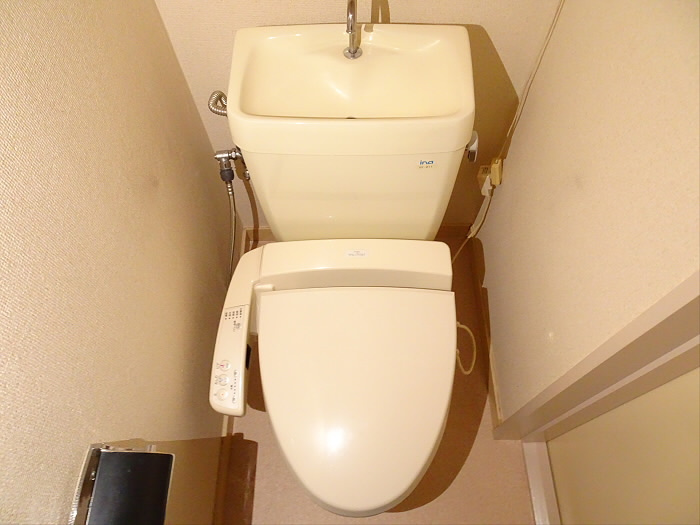 サンライフ赤堤のトイレ|落ち着いたトイレです