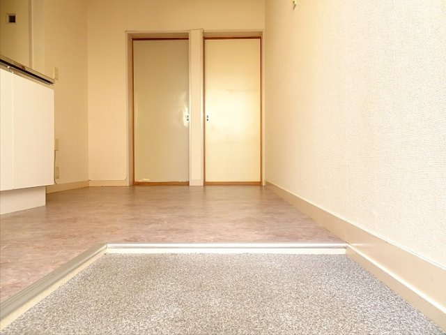 サンライフ赤堤の玄関|落ち着いた玄関です