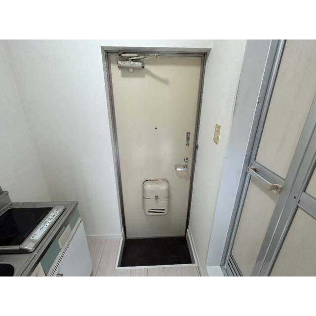 ライフピアブラウンの玄関|収納もある玄関です