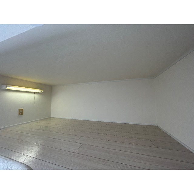 ライフピアブラウンの内装|明るい色調の室内です