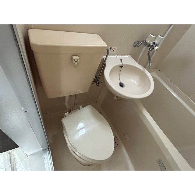 ライフピアブラウンのトイレ|コンパクトで使いやすいトイレです