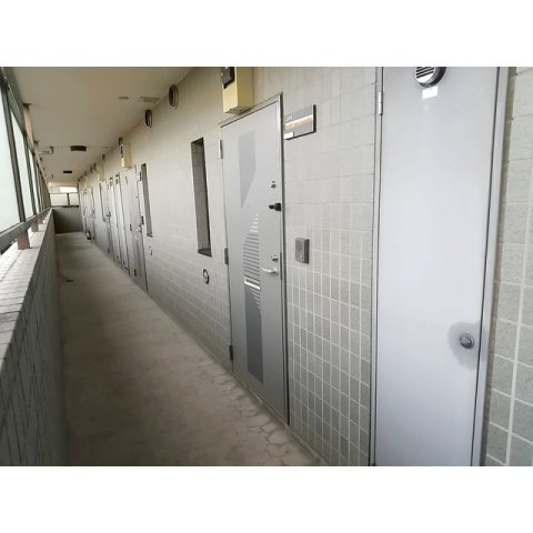 第2成城島田マンションの玄関|きれいな玄関です