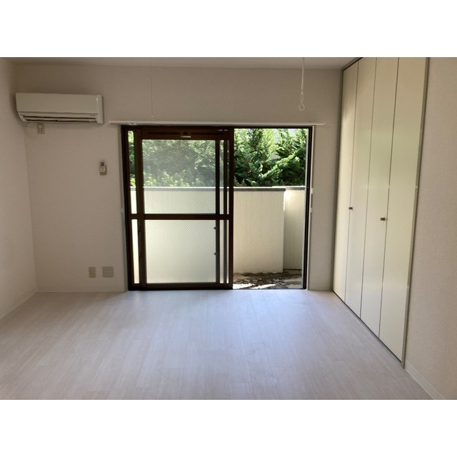 第2成城島田マンションの居間・リビング|おしゃれな居間です