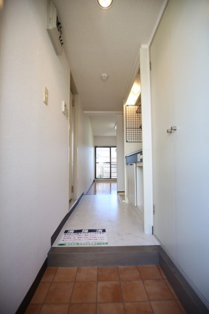 マイステージ上北沢Ⅱの玄関|きれいな玄関です