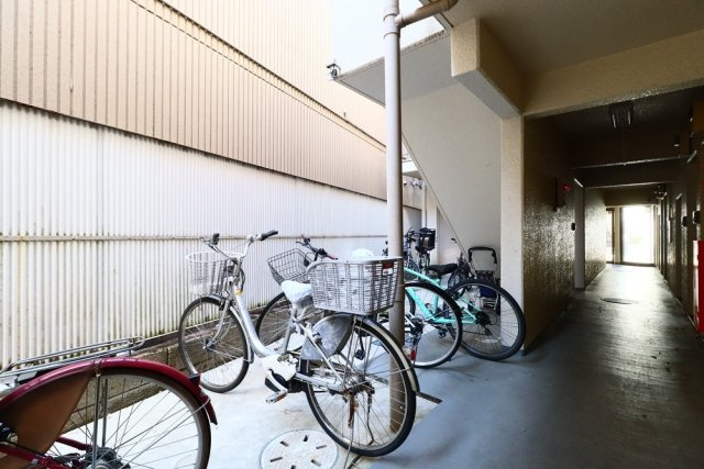 メゾン経堂のその他共用部分|駐輪場
