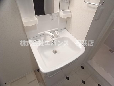 【独立洗面台】 | コスモス千葉寺 | 独立洗面台で身支度をすべて済ませてしまいましょう