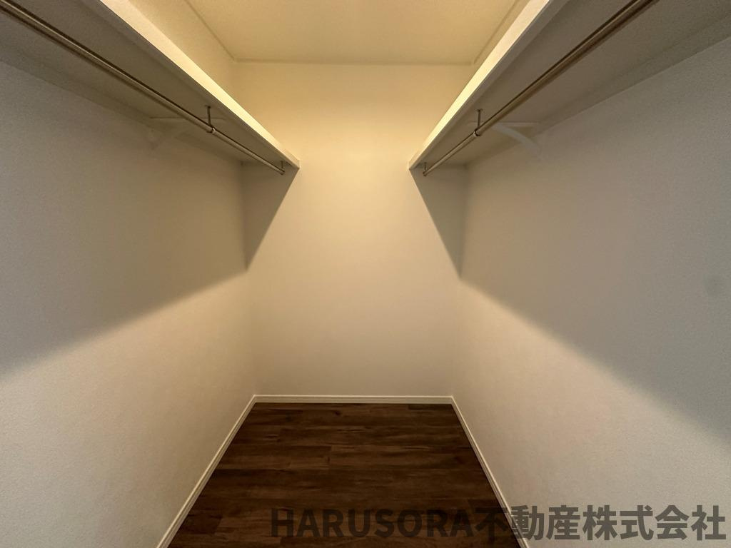東大阪市御厨南2丁目　2階建の収納