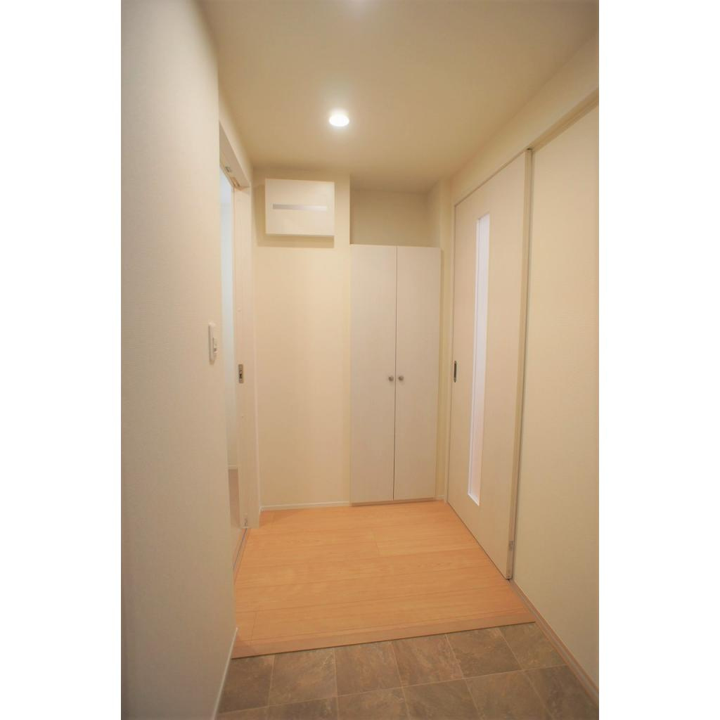 ＧＲＡＣＩＡＳ　ＣＡＭＩＮＯの玄関|明るい玄関です