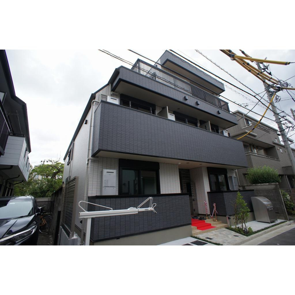 ＧＲＡＣＩＡＳ　ＣＡＭＩＮＯ