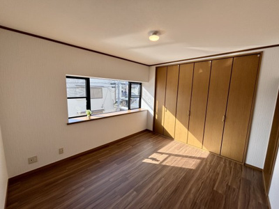 【洋室】 | 吹田市岸部北３丁目　一戸建て