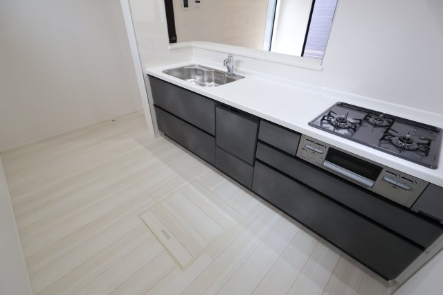 《仲介手数料無料》ふじみ野市上福岡５丁目8-7新築一戸建てグラファーレのキッチン