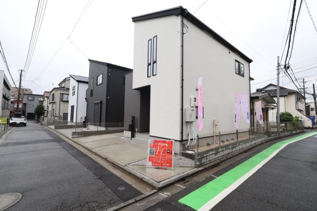 《仲介手数料無料》ふじみ野市上福岡５丁目8-7新築一戸建てグラファーレの外観