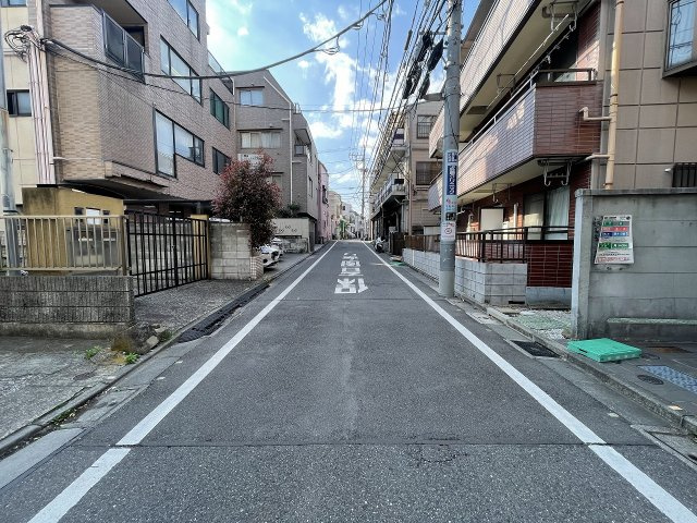 文京区千石４丁目売地の前面道路含む現地写真