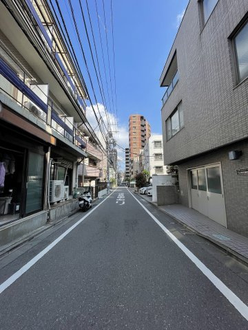 文京区千石４丁目売地の前面道路含む現地写真