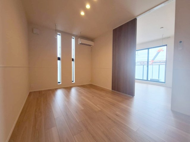 Ｙ’ｓ　Ｆ　Ｒｅｓｉｄｅｎｃｅ　Ⅰの洋室