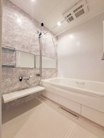 Ｙ’ｓ　Ｆ　Ｒｅｓｉｄｅｎｃｅ　Ⅰの浴室