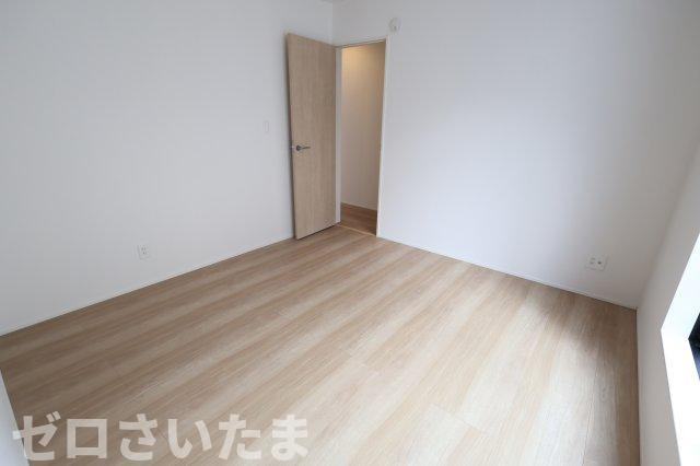 《仲介手数料無料》ふじみ野市上福岡５丁目8-7新築一戸建てグラファーレの洋室|2階 6.12帖