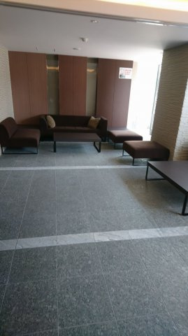 Rising Place Kameidoのロビー