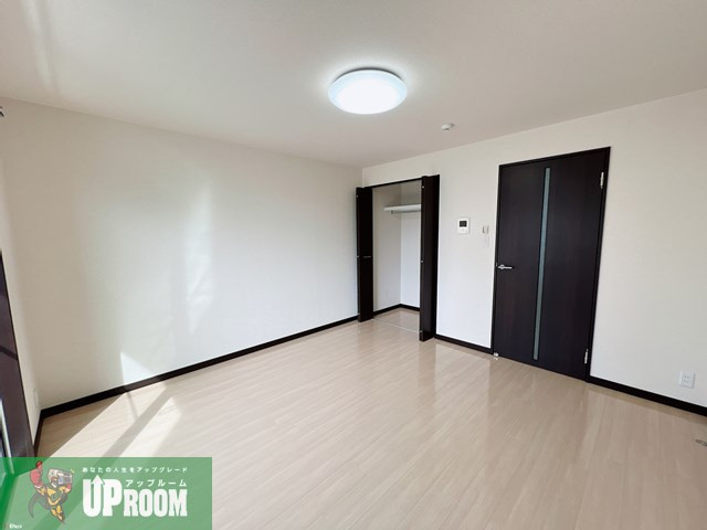 オアシス　ガーデンハイツの居間・リビング