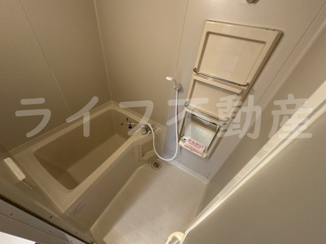 アフロディ布市の浴室|日々の疲れを癒すお風呂付です