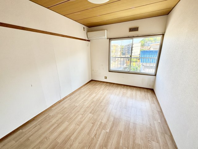 at CELISの居間・リビング|※写真と現況に相違がある場合は、現況を優先します。
