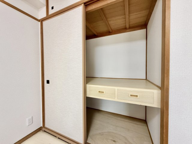 グローリアスヒルズ名東神丘町の収納